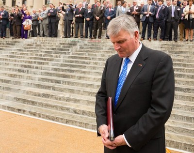 Franklin Graham: ‘The Persecution of Christians Is Escalating’