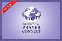 Pray 52  A Year of Non Stop Prayer for 52 Weeks in 52 Nations with Christian Minorities